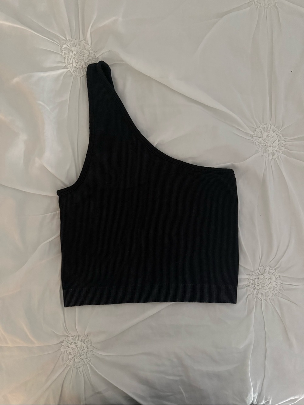 Black One-Shoulder Ribbed Crop Top